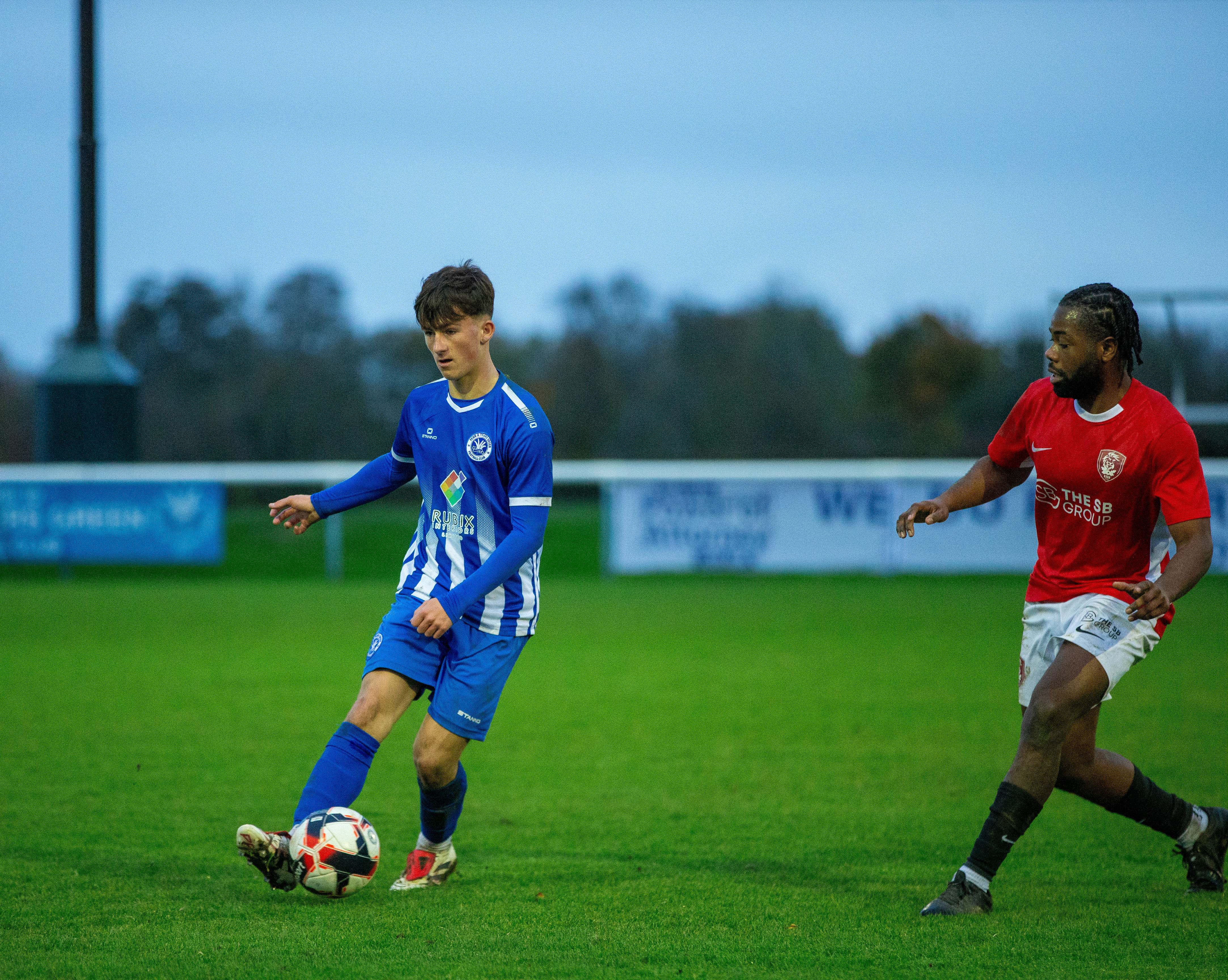 Penn & Tylers vs Sandhurst Town — photo 19