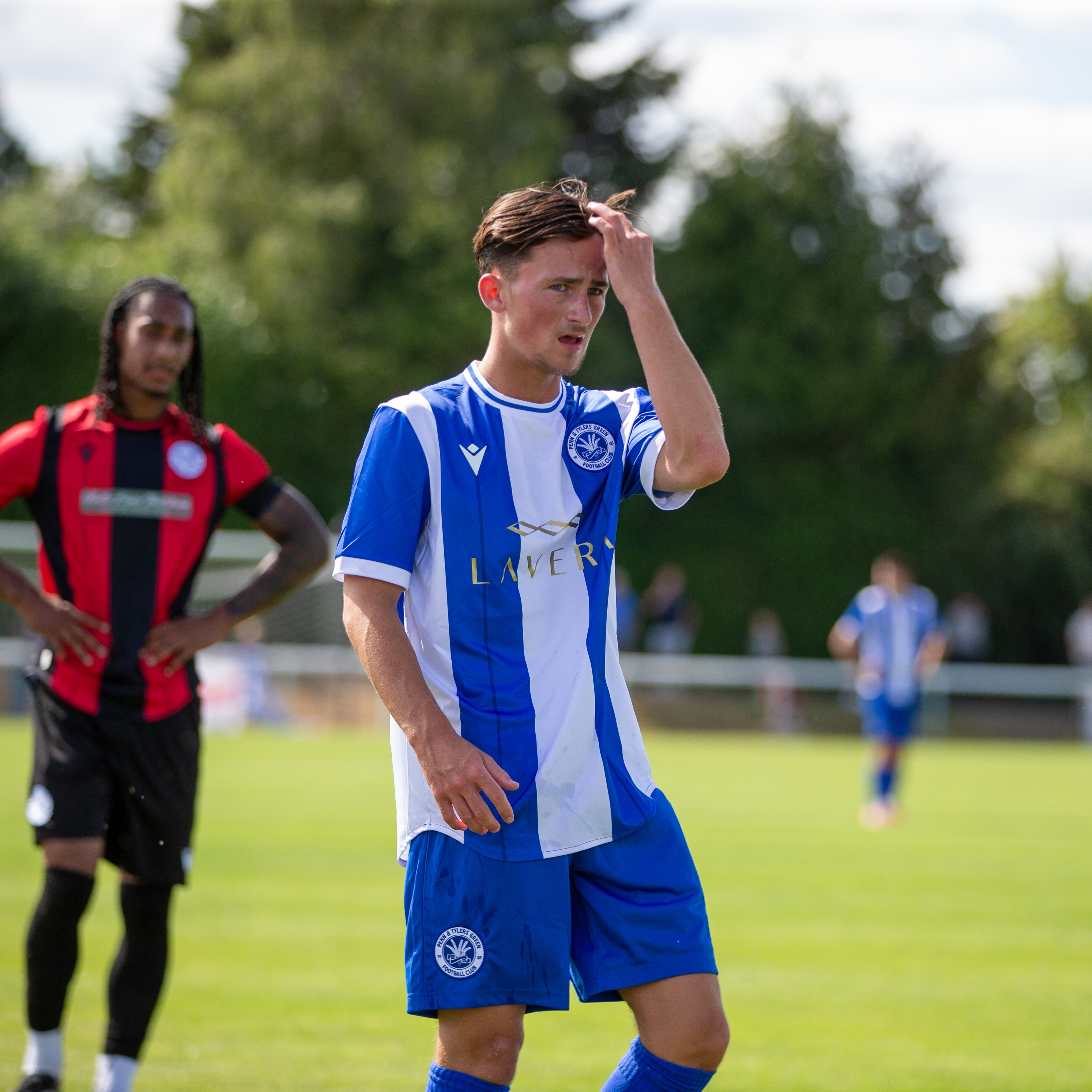 Penn & Tylers vs Thatcham Town — photo 23