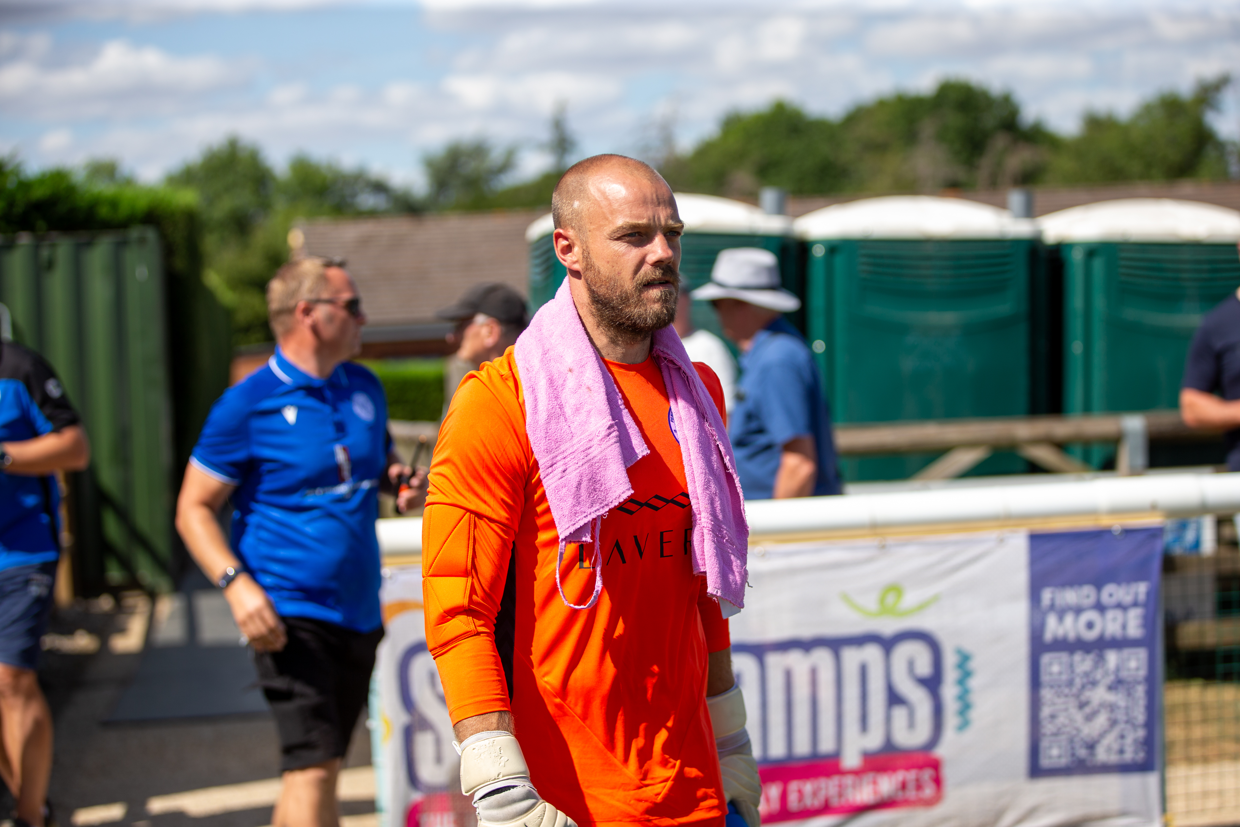 Penn & Tylers vs Thatcham Town — photo 16
