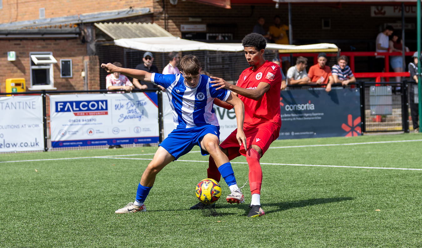 Beaconsfield FC vs Penn & Tylers — photo 9