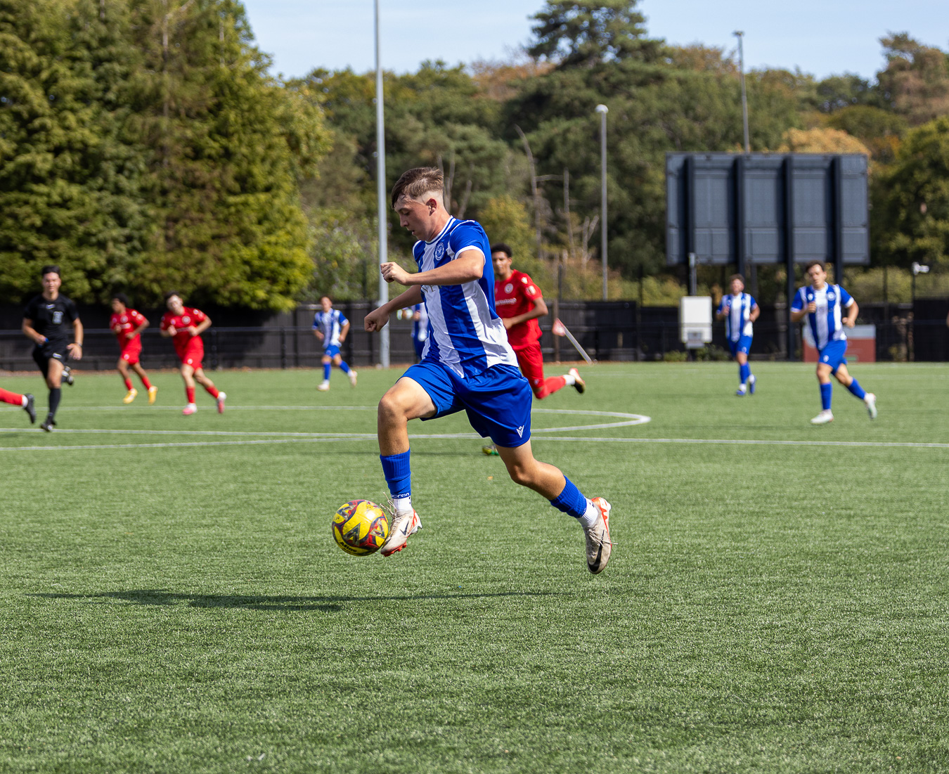 Beaconsfield FC vs Penn & Tylers — photo 17