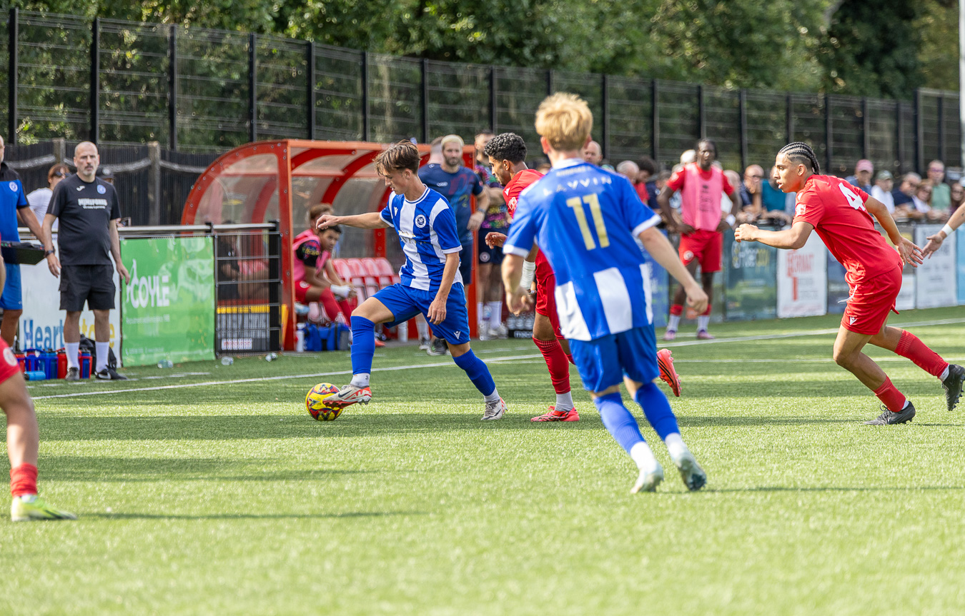 Beaconsfield FC vs Penn & Tylers — photo 21