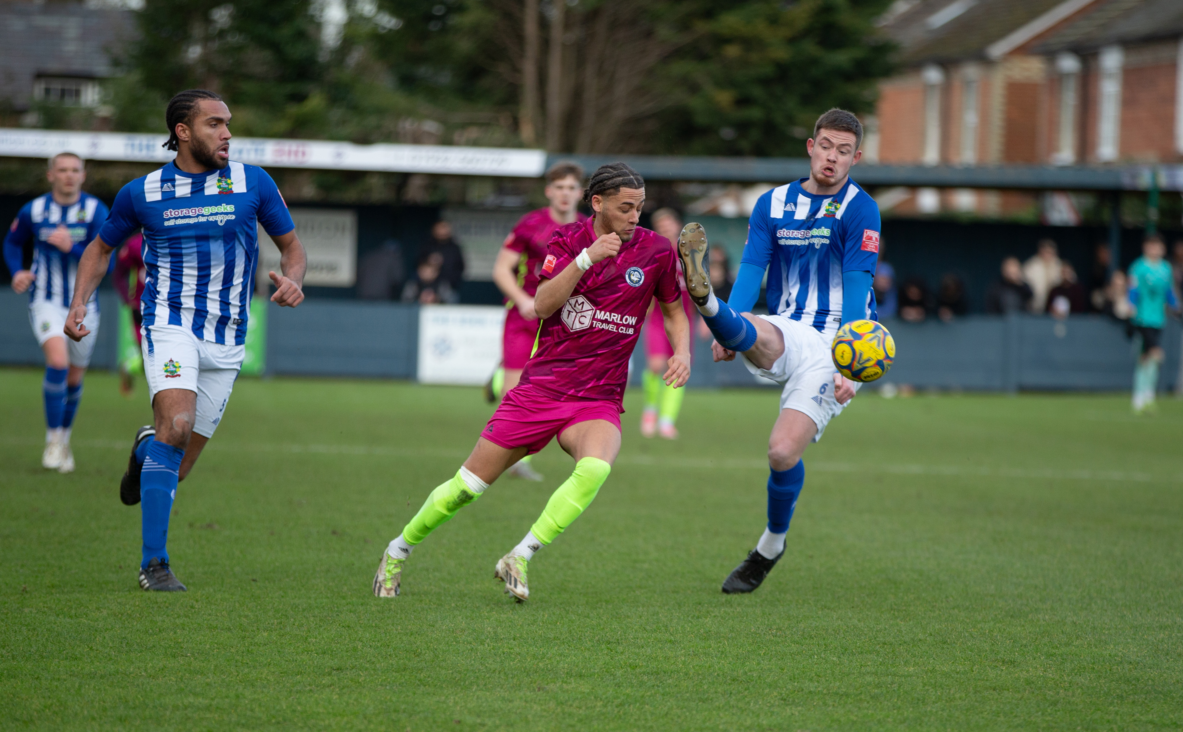 Chertsey Town vs Marlow FC — photo 11