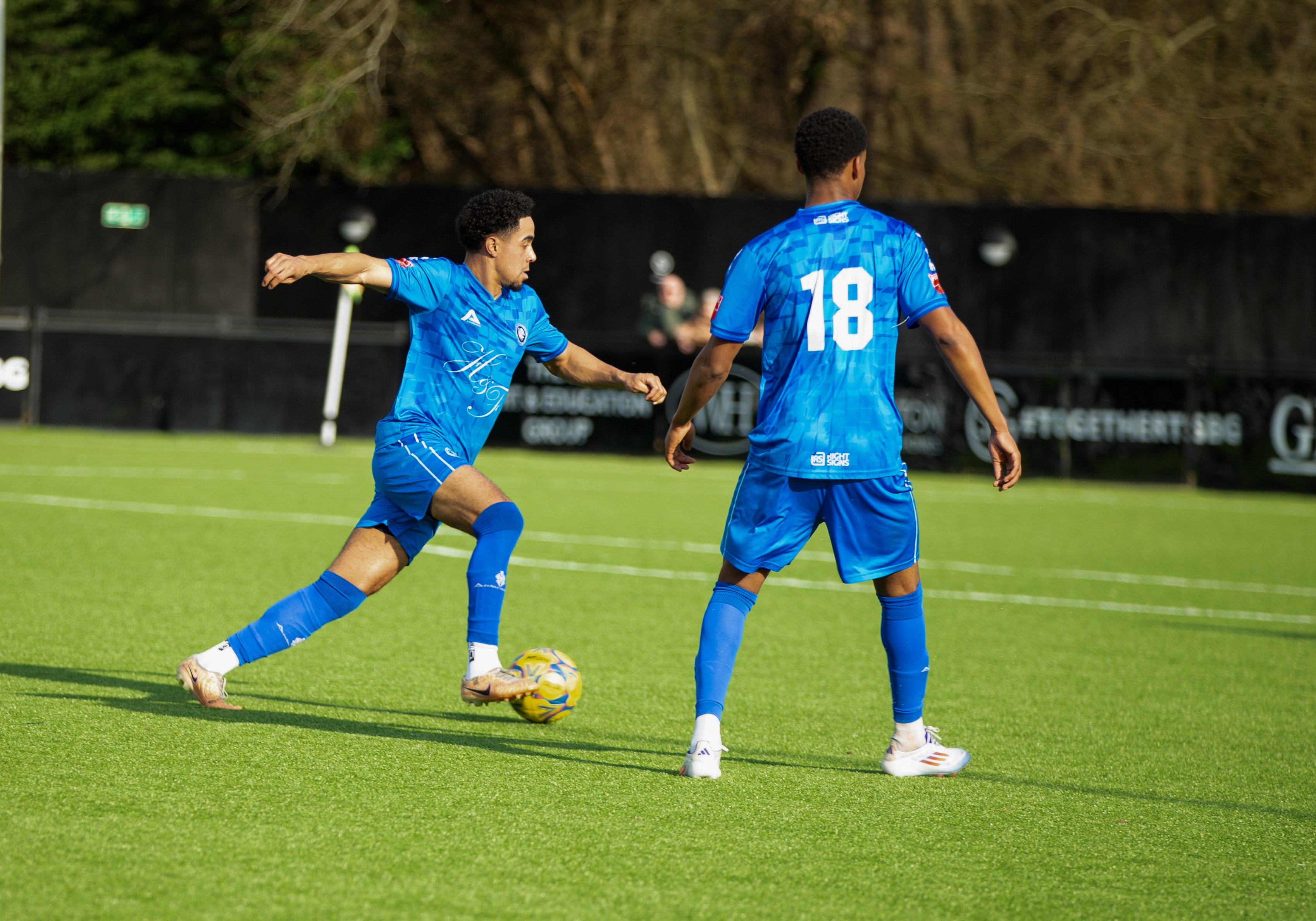 Bracknell Town vs Marlow FC — photo 22