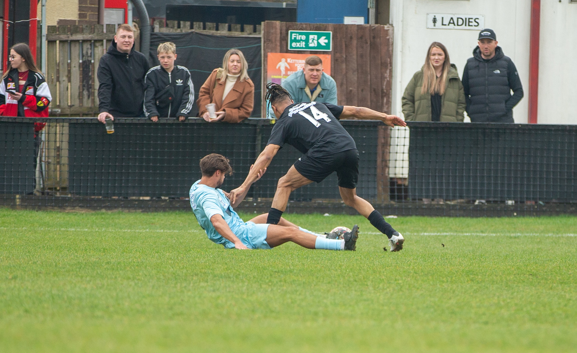 Sellebrity Soccer - Charity Match — photo 12